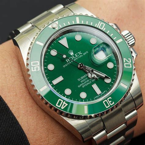 rolex submariner green case